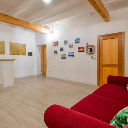 Dery Holiday La Torre Apartman